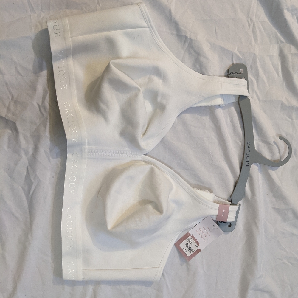 Cacique wireless bra in white 44DD